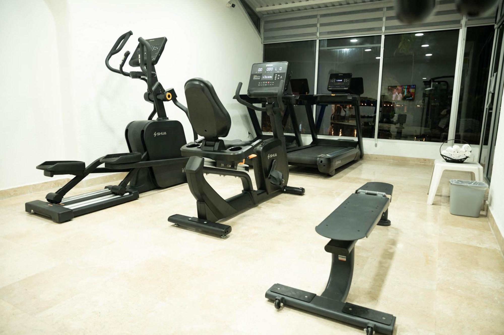 Ritz Acapulco All Inclusive Luaran gambar Elliptical trainer